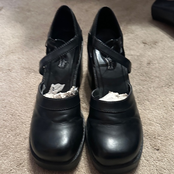 Skechers Black Platform Shoes - Picture 7 of 8